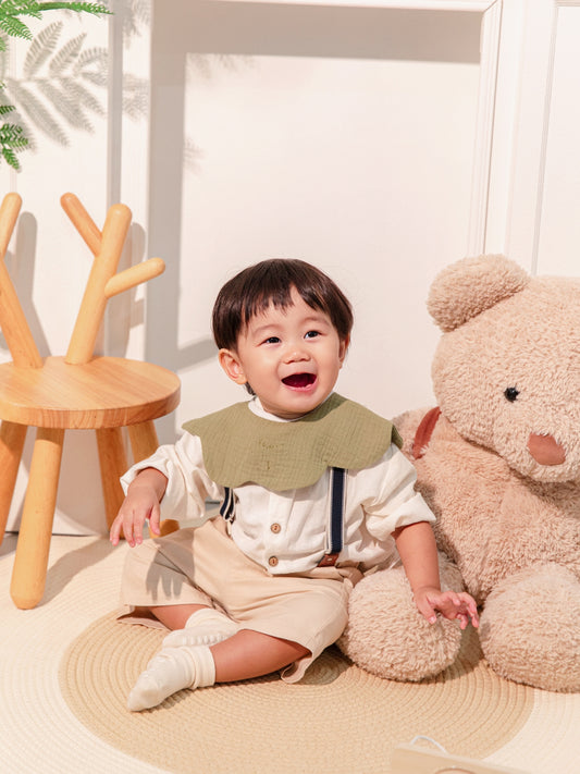 Petal Bib (Individual)
