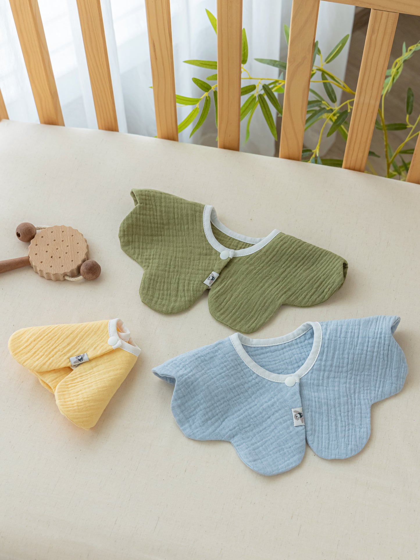 Petal Bib Set of 3