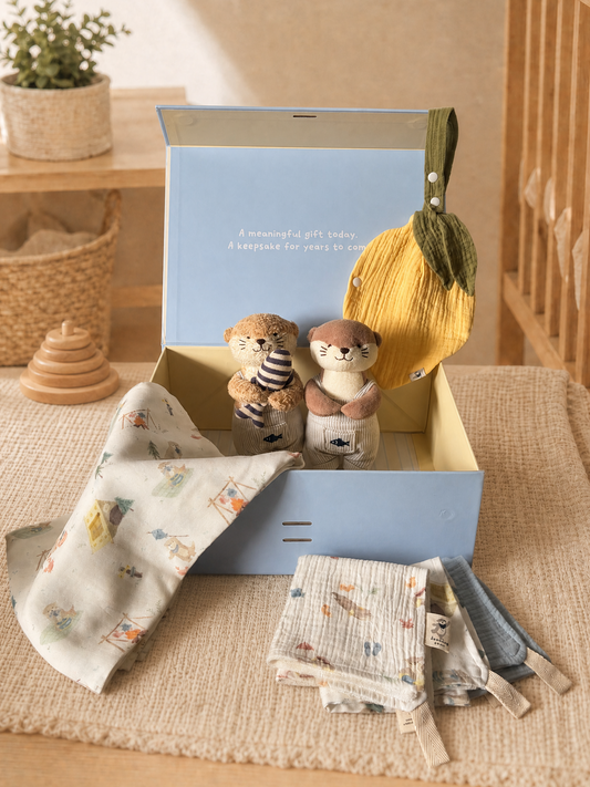 [Pre-Order] Gift Box A - Welcome Little One (Available from Sep 1)